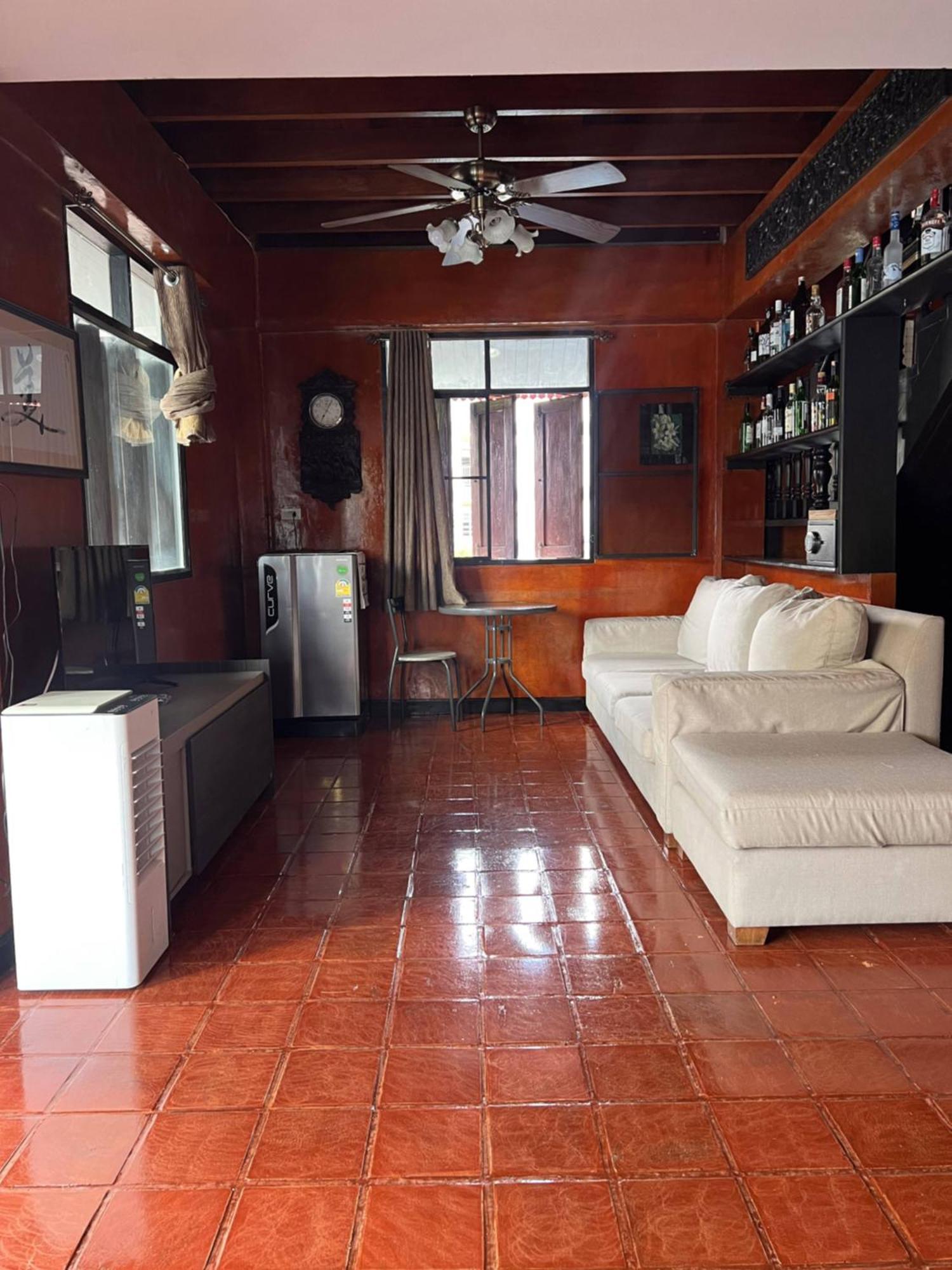 Baankasemsuk Resort 般咔 深宿 Patong Exterior foto